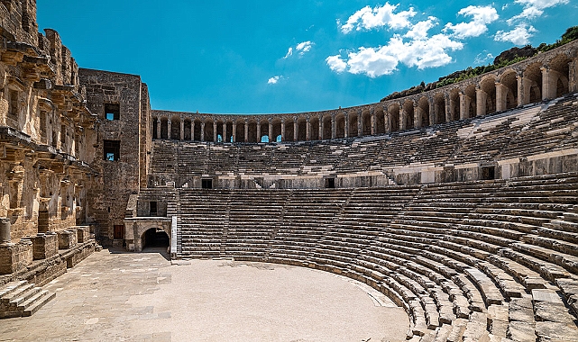 Kültür Turizmi İçin En İyi 8 Şehir: Tarih ve Lezzet Bir Arada