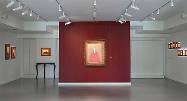 Mahmut Karatoprak’ın Kır İğdesi sergisi ziyarete açıldı