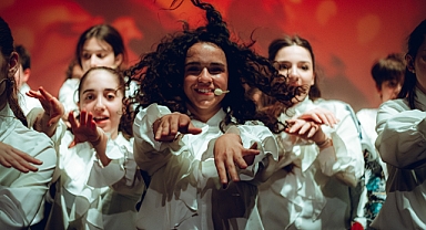 Shakespeare tragedyaları ve Truva anlatısı aynı sahne üzerinde: Spiritua