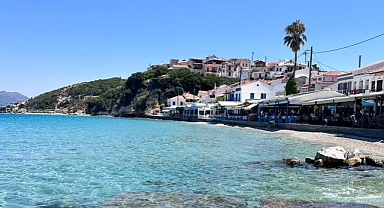 Samos adasının neyi meşhur?
