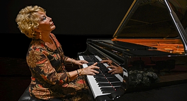 Gülsin Onay, Eylül’de Viyana ve Gümüşlük’te müzikseverlerle buluşacak