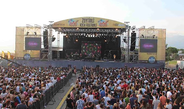 Zeytinli Rock Festivali’ne bir kez daha yasak: Festival İstanbul’da da gerçekleşemeyecek