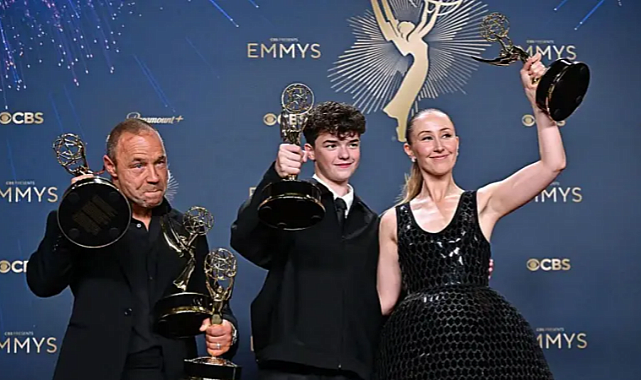 Adolescence en çok ödül aldı, Severance adaylık rekoru kırdı: Emmy Ödülleri açıklandı