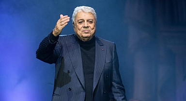 Enrico Macias'ın Harbiye konseri gündemde: İsrail'i desteklemesi tepkiyle karşılandı