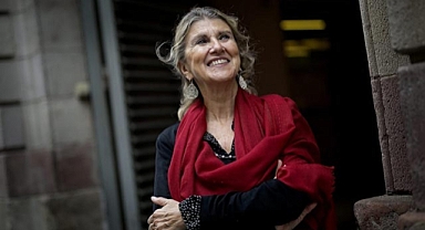 Gazeteci Yazar Zeynep Oral'ın yeni kitabı: Yaz Yüreğim Yaz