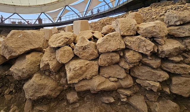 Göbeklitepe’de bulunan insan heykeli Neolitik Çağ’ın inanç dünyasına ışık tutuyor