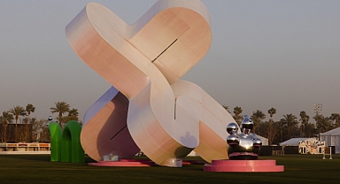 Güvenç Özel’in Neuroflux'u Contemporary Istanbul’da Haliç’i aydınlatacak