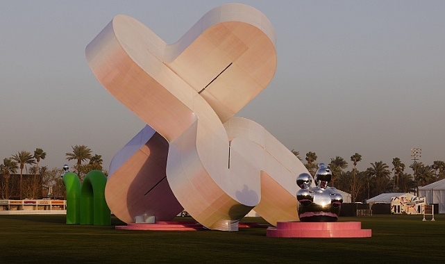 Güvenç Özel’in Neuroflux'u Contemporary Istanbul’da Haliç’i aydınlatacak