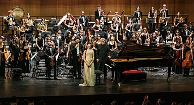 İlyun Bürkev, Elbphilharmonie sahnesinde Türkiye’yi temsil etti