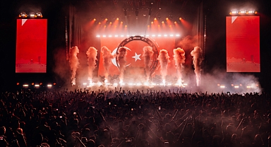 İstanbul'da Armin van Buuren rüzgarı esti