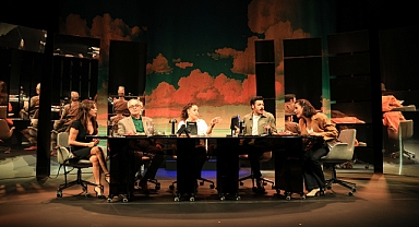 Bir masaya sığmayan hesaplaşma: Fora üzerine