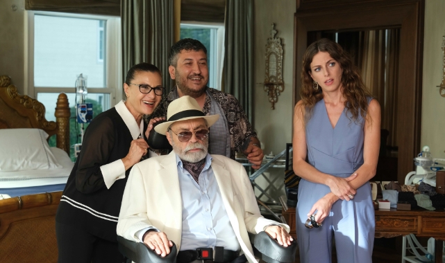 Haluk Bilginer ve Feyyaz Yiğit'li Yan Yana Avrupa yolunda