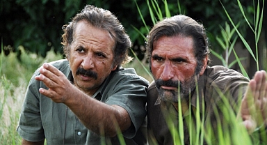 Rıza Naci ve Rıza Mirkerimi’ye İstanbul'da onu ödülü