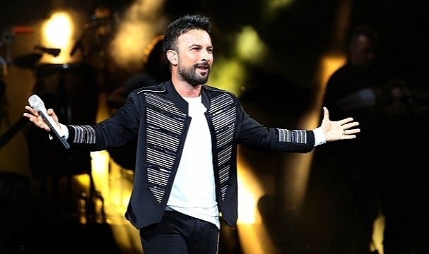Tarkan sahnelere dönüyor: İstanbul konserlerinin tarihleri belli oldu