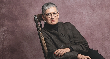 Ayfer Tunç, Annemin Uyurgezer Geceleri hakkında konuştu: Kadınların edebiyattaki alanı itibar kaybıyla açıldı