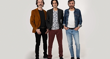 Flört, Sen Yokken'i canlı performansla yeniden kaydetti