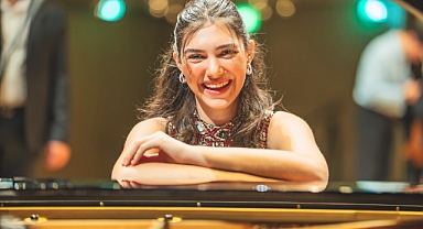 Genç piyanist İlyun Bürkev’den aralık ayında yoğun konser takvimi