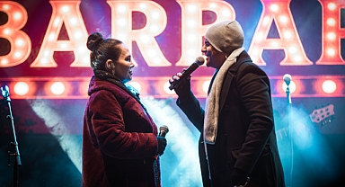 İş Sanat’ta yıl sonu konseri Demet Sağıroğlu ve Barbaros’la gerçekleşti