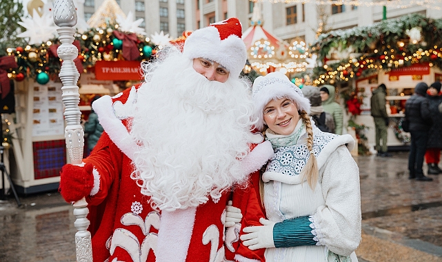 Moskova kışa hazır: Noel’e Yolculuk Festivali başladı