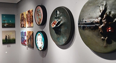 Patchwork 8 yılbaşı karma sergisi iki galeride eş zamanlı olarak açıldı