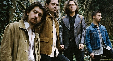 Savaşın ortasındaki çocuklar için müzik bir araya geldi: İlk adımı Arctic Monkeys attı