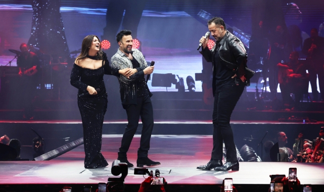 Tarkan’ın Volkswagen Arena konserinde sürpriz konuklar: Sibel Can ve Ata Demirer aynı sahnede