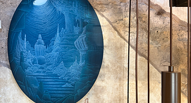 Yeraltının belleği sanatla buluşuyor: Özge Kahraman’dan Karanlığın Hafızası