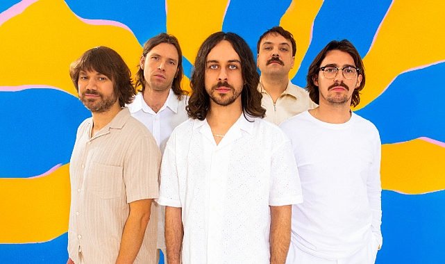 Grammy adayı Altın Gün’den Neşet Ertaş’a saygı