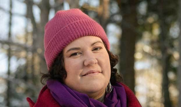 Hastalığı ağırlaştı: Heated Rivalry yazarı Rachel Reid, Unrivaled kitabını 2027’ye erteledi