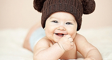 6 Aylık Bebek Ek Gıda ile Sağlıklı Bir Başlangıç Yapmanın Püf Noktaları