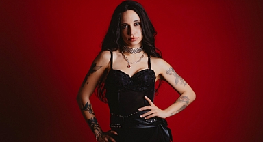 Melis Karaduman’dan yeni tekli: Barıştım Yalnızlıkla