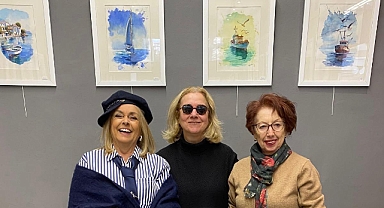 Mücella Balyemez’in Zamana Dokunmak sergisi Venüs Sanat Galerisi’nde