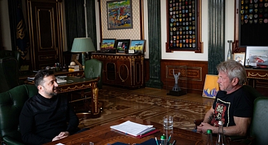 Oscar’ı kazandı, töreni bıraktı: Sean Penn’in tercihi Ukrayna ve Zelenski oldu