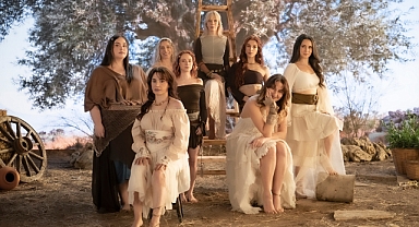 Sertab Erener ve sekiz kadın sanatçıdan Tuz şarkısı yayınlandı