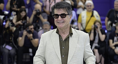 Cafer Penahi, hapis cezasına rağmen İran’a geri döndü: Tek pasaportum, tek vatanım var