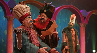 İBB Şehir Tiyatroları’nda bu hafta 14 oyun sahnelenecek