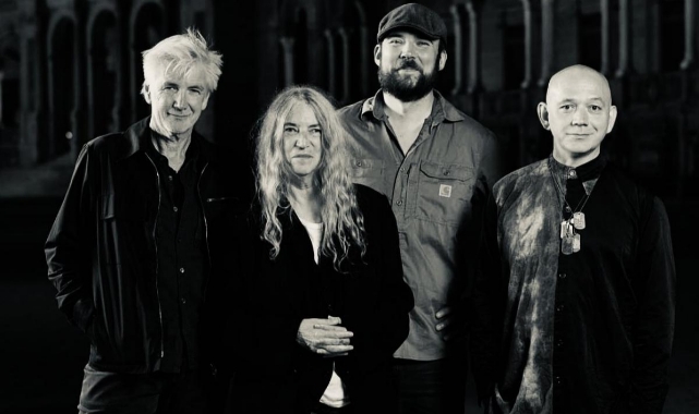 İstanbul'da çok katmanlı bir gece: Patti Smith İstanbul'da geliyor