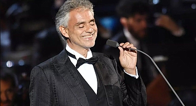 Andrea Bocelli ve Kenan Doğulu aynı sahnede: İstanbul’da Romanza gecesi