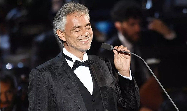 Andrea Bocelli ve Kenan Doğulu aynı sahnede: İstanbul’da Romanza gecesi