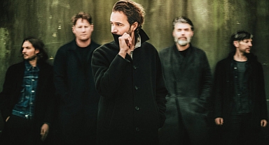Editors’tan dönüş: Call It In ile yeni dönem başladı