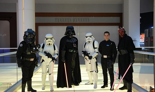 Star Wars: Mandalorian ve Grogu Türkiye prömiyerine cosplay etkinliği eşlik etti