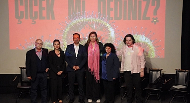 Uçan Süpürge’den güçlü tema: Biz çiçek değil, hak istiyoruz