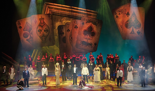 La Traviata, İstanbul Opera ve Bale Festivali'nde sahnelendi