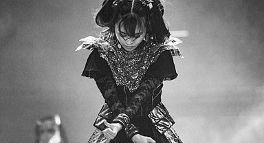 Babymetal İstanbul'da 10 bin müzikseverle buluştu