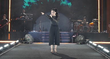 Fatma Turgut, Van Kültür Yolu Festivali'nde sahne aldı