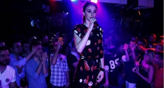 Ayşe Hatun Önal konserine yoğun ilgi