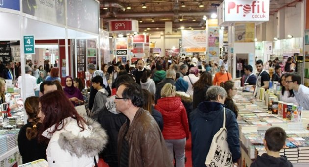 Bursa 14. Kitap Fuarı devam ediyor