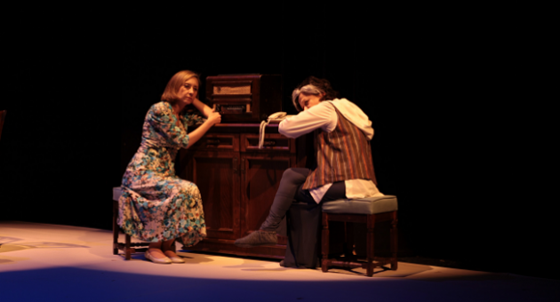 Devlet Tiyatroları Bosna'dan ödülle döndü