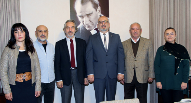 Devlet Tiyatroları Edebi Kurulu sil baştan değişti