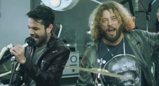 İskender Paydaş, 17 Kasım'da Jolly Joker'de